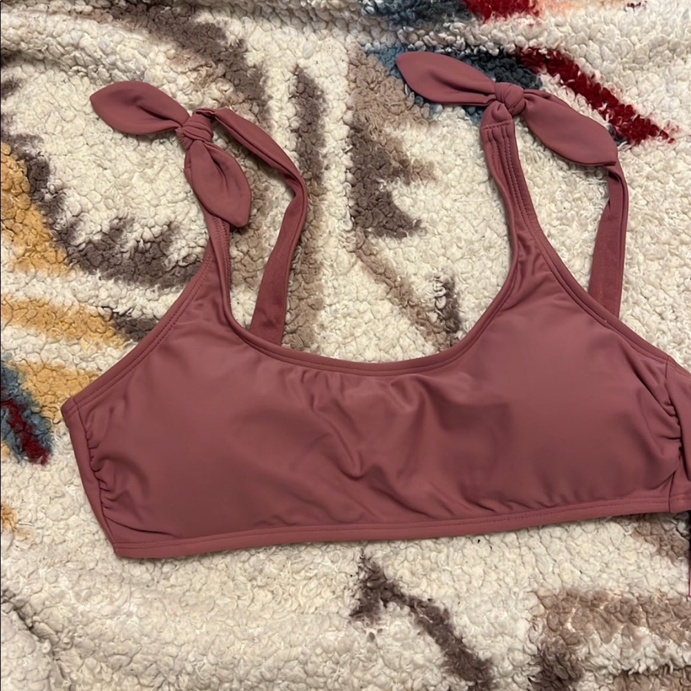 Bikini top